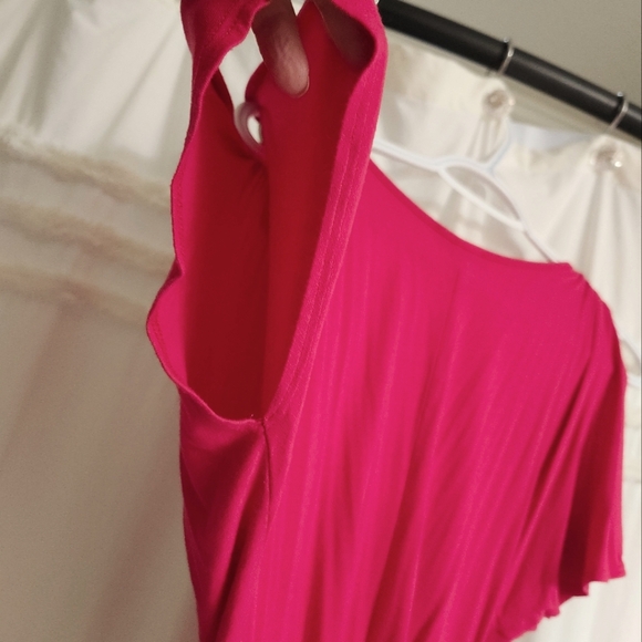 Great condition Eclipse top. Size small - Picture 6 of 8